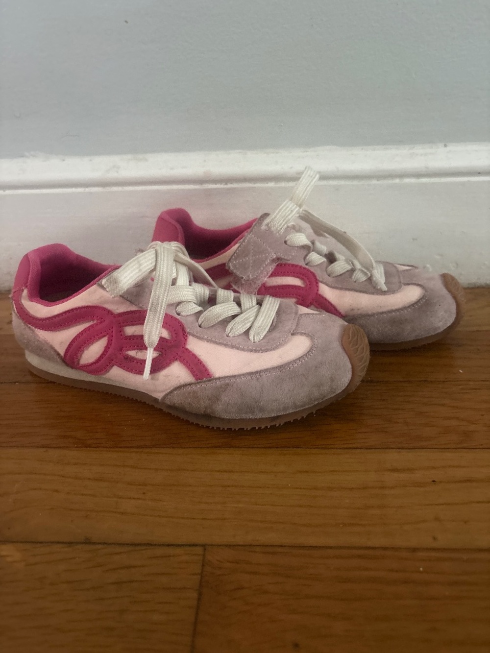 Girls Pink Project Cloud Retro Sneakers Kids Size 1.5 Lace Up Athletic Shoes